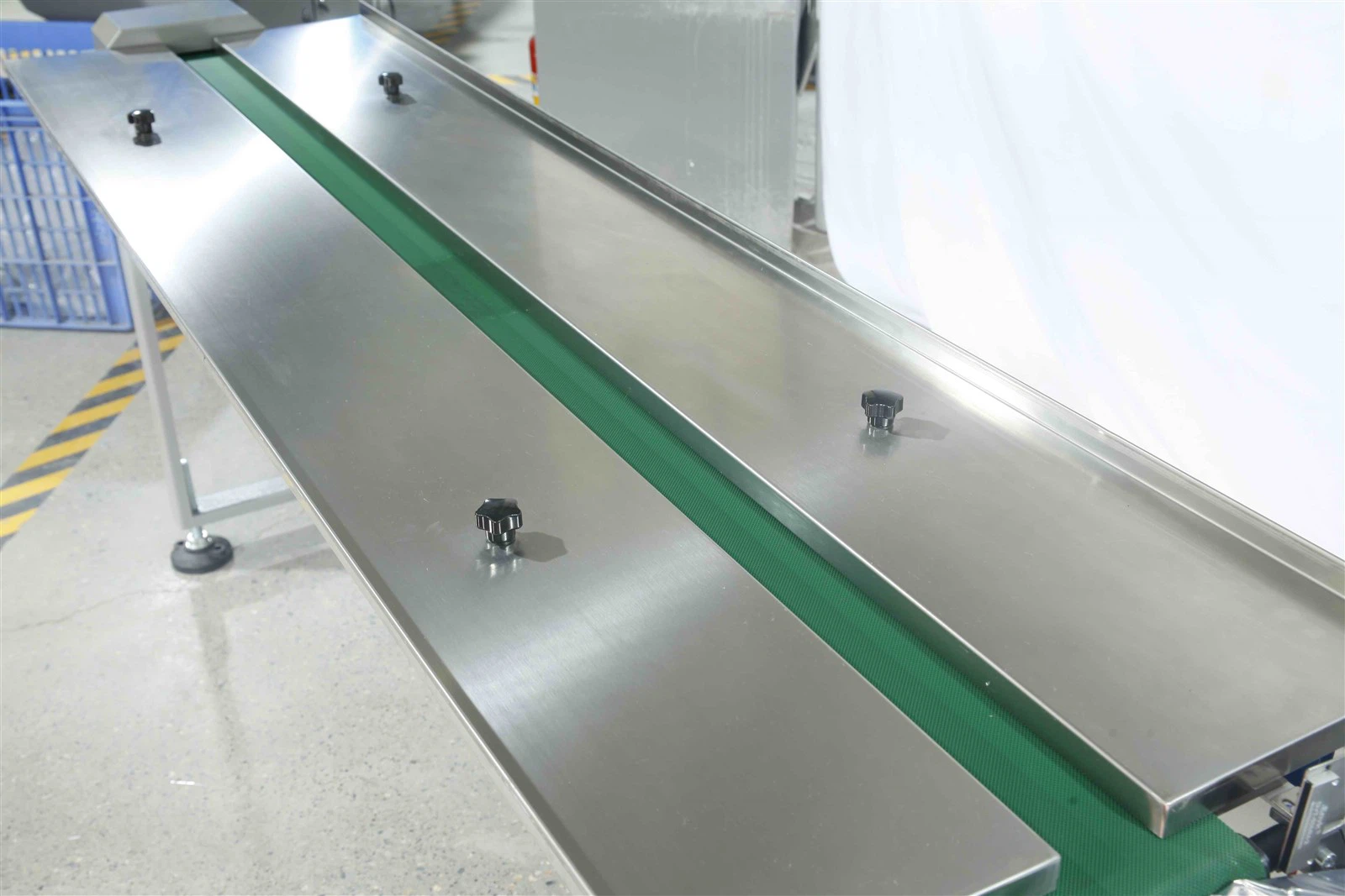 Automatic Pillow Packaging Machine Automatic Pillow Packaging Machine